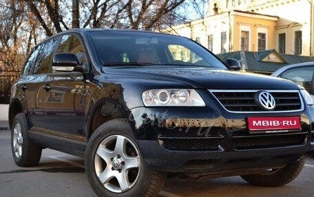 Volkswagen Touareg III, 2005 год, 1 000 000 рублей, 1 фотография