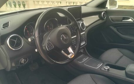 Mercedes-Benz CLA, 2018 год, 2 800 000 рублей, 5 фотография