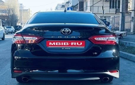 Toyota Camry, 2021 год, 4 200 000 рублей, 2 фотография