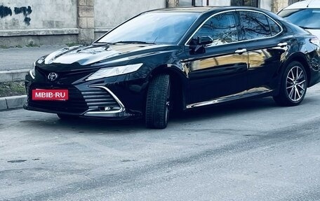 Toyota Camry, 2021 год, 4 200 000 рублей, 7 фотография