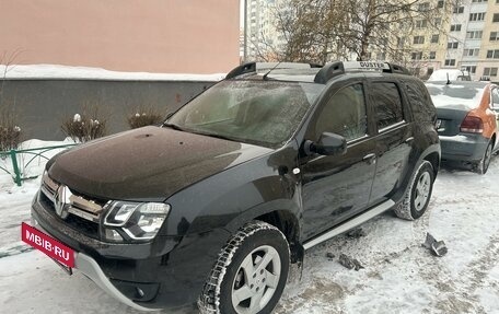 Renault Duster I рестайлинг, 2017 год, 1 365 000 рублей, 2 фотография