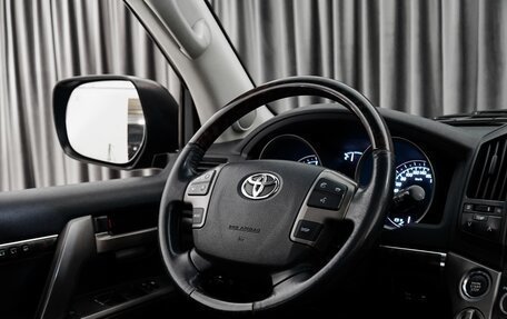 Toyota Land Cruiser 200, 2011 год, 3 559 000 рублей, 9 фотография
