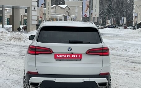 BMW X5, 2019 год, 5 999 000 рублей, 4 фотография