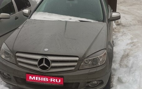 Mercedes-Benz C-Класс, 2007 год, 800 000 рублей, 3 фотография
