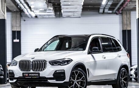 BMW X5, 2019 год, 7 100 000 рублей, 2 фотография