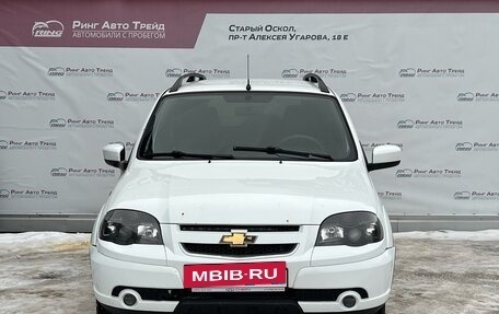 Chevrolet Niva I рестайлинг, 2017 год, 910 000 рублей, 2 фотография