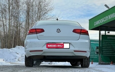 Volkswagen Passat B8 рестайлинг, 2018 год, 2 160 000 рублей, 7 фотография