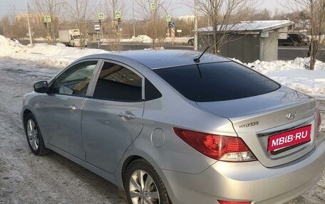 Hyundai Solaris II рестайлинг, 2012 год, 1 025 000 рублей, 6 фотография