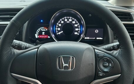 Honda Fit III, 2019 год, 1 410 000 рублей, 8 фотография