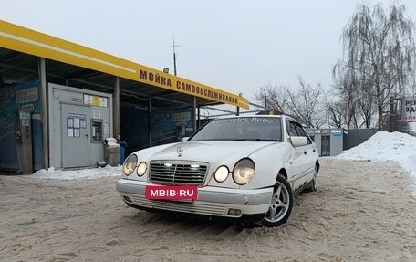 Mercedes-Benz E-Класс, 1996 год, 275 000 рублей, 2 фотография
