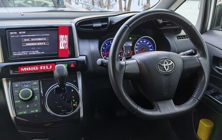 Toyota Wish II, 2012 год, 1 590 000 рублей, 4 фотография