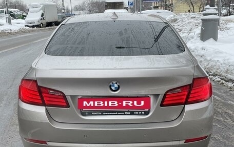 BMW 5 серия, 2011 год, 1 850 000 рублей, 4 фотография