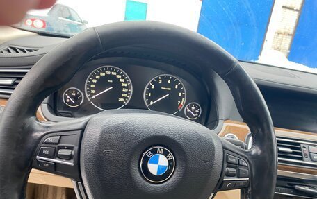 BMW 7 серия, 2011 год, 1 050 000 рублей, 3 фотография