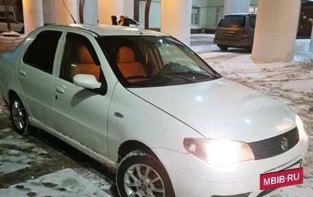 Fiat Albea I рестайлинг, 2011 год, 295 000 рублей, 2 фотография