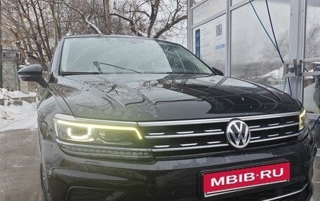 Volkswagen Tiguan II, 2017 год, 2 950 000 рублей, 4 фотография