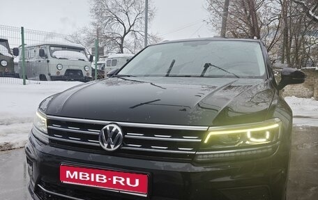Volkswagen Tiguan II, 2017 год, 2 950 000 рублей, 3 фотография