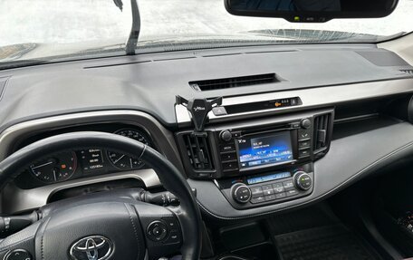 Toyota RAV4, 2016 год, 2 550 000 рублей, 9 фотография