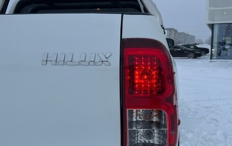 Toyota Hilux VIII, 2017 год, 3 600 000 рублей, 16 фотография