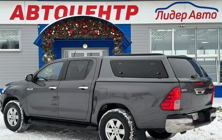 Toyota Hilux VIII, 2017 год, 2 890 000 рублей, 3 фотография