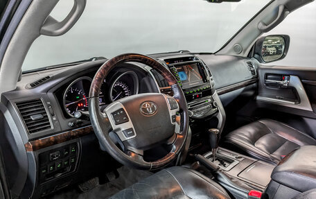 Toyota Land Cruiser 200, 2012 год, 3 490 000 рублей, 3 фотография