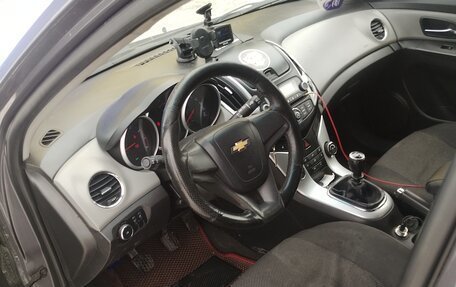 Chevrolet Cruze II, 2014 год, 1 000 000 рублей, 4 фотография