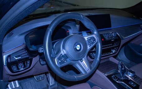 BMW 5 серия, 2019 год, 4 700 000 рублей, 10 фотография