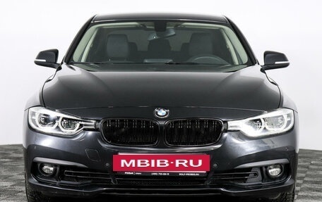 BMW 3 серия, 2018 год, 2 099 000 рублей, 3 фотография