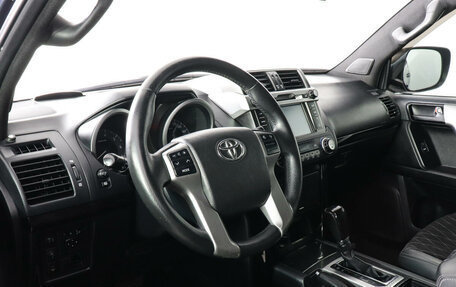Toyota Land Cruiser Prado 150 рестайлинг 2, 2013 год, 3 150 000 рублей, 9 фотография