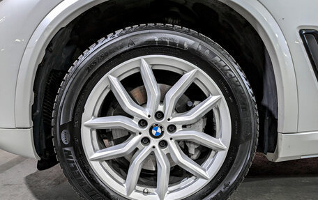BMW X5, 2019 год, 6 595 000 рублей, 2 фотография