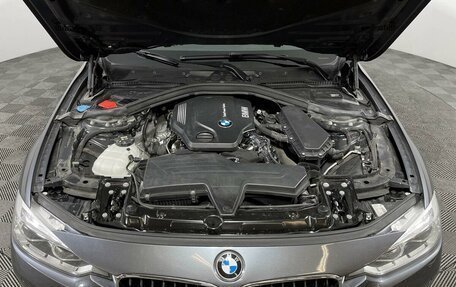BMW 3 серия, 2017 год, 2 997 000 рублей, 10 фотография