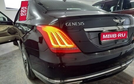 Genesis G90 I рестайлинг, 2017 год, 3 950 000 рублей, 2 фотография