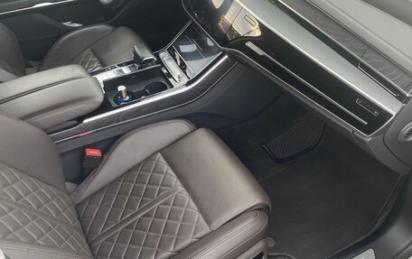 Audi A8, 2019 год, 9 000 000 рублей, 9 фотография
