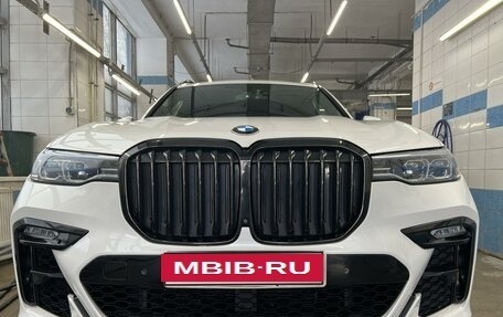 BMW X7, 2019 год, 9 000 000 рублей, 5 фотография