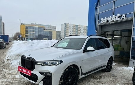 BMW X7, 2019 год, 9 000 000 рублей, 10 фотография
