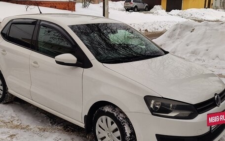 Volkswagen Polo VI (EU Market), 2013 год, 950 000 рублей, 6 фотография