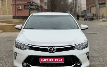 Toyota Camry, 2013 год, 1 990 рублей, 1 фотография