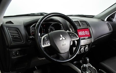 Mitsubishi ASX I рестайлинг, 2013 год, 1 589 000 рублей, 10 фотография