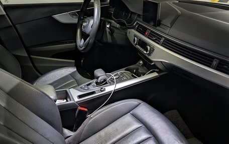 Audi A4, 2018 год, 2 500 000 рублей, 9 фотография