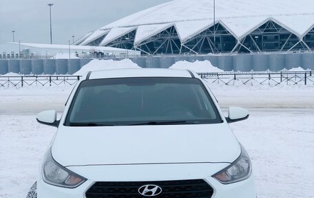 Hyundai Solaris II рестайлинг, 2017 год, 1 310 000 рублей, 3 фотография