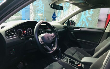 Volkswagen Tiguan II, 2020 год, 3 749 000 рублей, 9 фотография