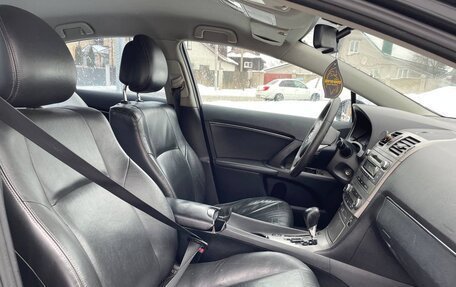 Toyota Avensis III рестайлинг, 2011 год, 1 330 000 рублей, 22 фотография