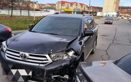 Toyota Highlander III, 2012 год, 1 850 000 рублей, 5 фотография