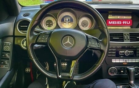 Mercedes-Benz C-Класс, 2011 год, 1 750 000 рублей, 8 фотография