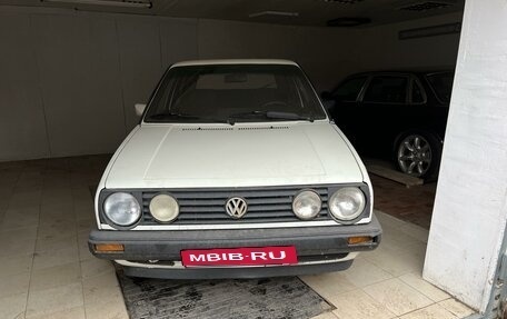 Volkswagen Golf VI, 1984 год, 220 000 рублей, 1 фотография