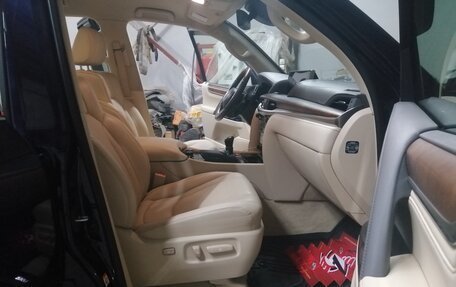 Lexus LX III, 2017 год, 9 800 000 рублей, 5 фотография