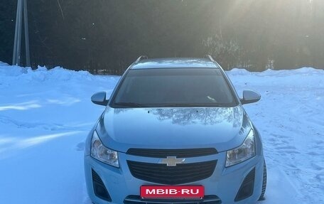 Chevrolet Cruze II, 2013 год, 930 000 рублей, 3 фотография