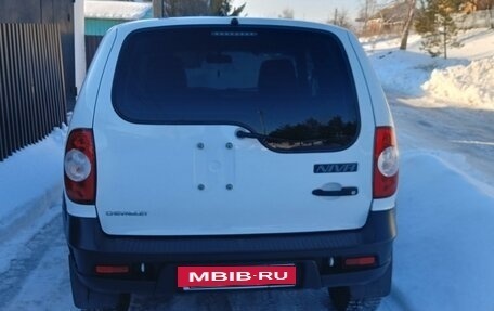 Chevrolet Niva I рестайлинг, 2018 год, 1 045 000 рублей, 4 фотография