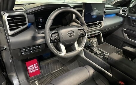 Toyota Tundra, 2022 год, 9 890 000 рублей, 14 фотография