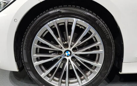 BMW 3 серия, 2021 год, 3 850 000 рублей, 10 фотография