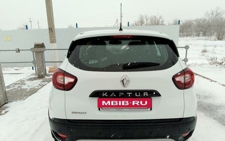 Renault Kaptur I рестайлинг, 2019 год, 1 800 000 рублей, 3 фотография